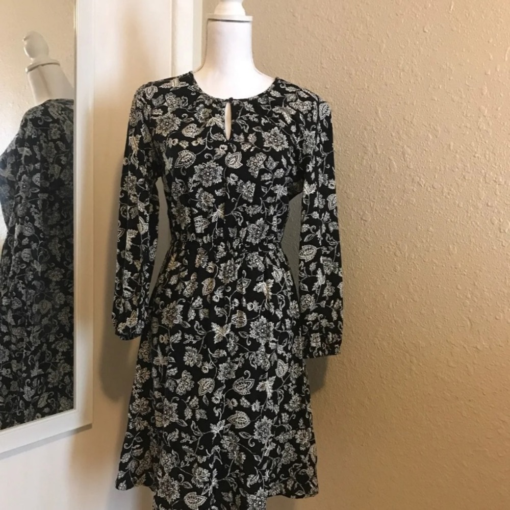 5 for $20 MIX N MATCH Black floral print dress